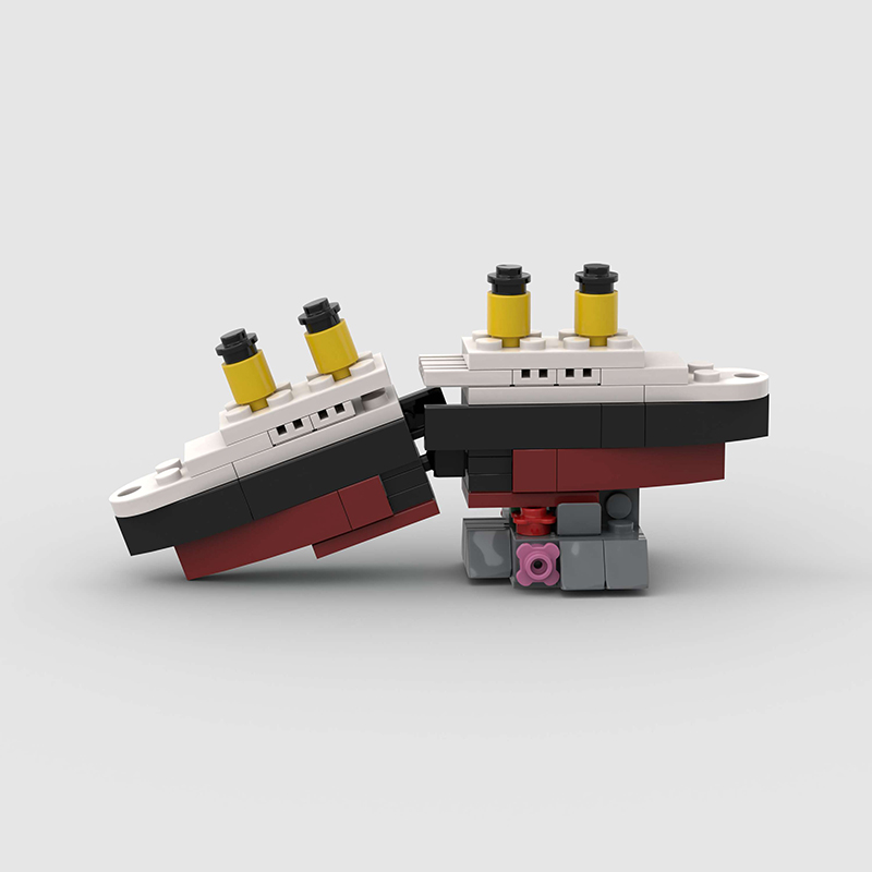 Tech Diving Accessories - Mini RMS Titanic Ship Sank Modello